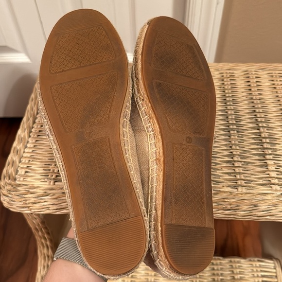 Tory Burch Weston Flat Espadrilles in Natural Linen, Size 7 - Picture 12 of 12